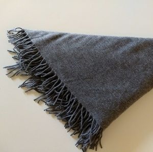 Wilfred Classic Wool Triangle Scarf